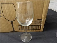 BOX OF 12 NEW 12.5oz WINE GLASSES