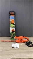 Black & Decker 16in Corded Electric Hedge Trimmer