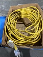 100 foot 12 gauge extension cord
