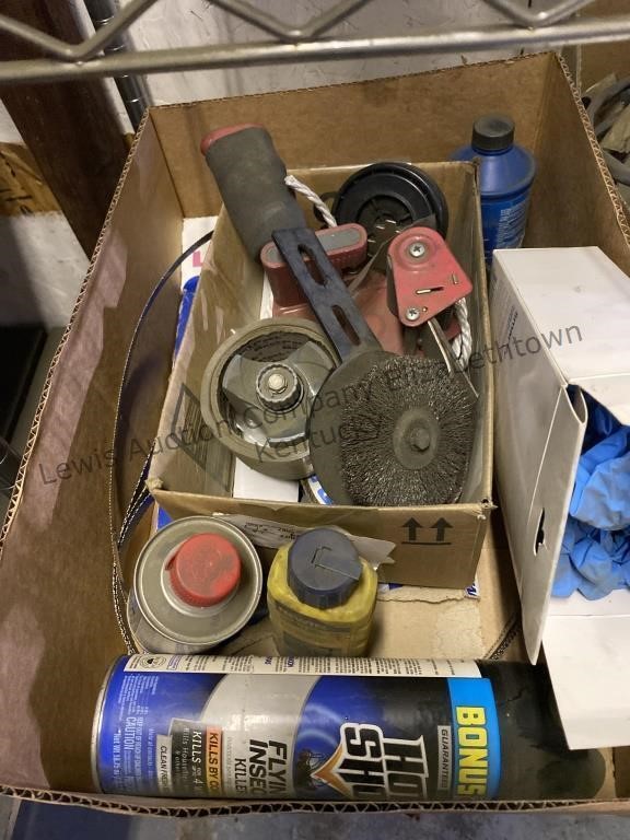 Miscellaneous box lot, bandsaw, blades, rubber,