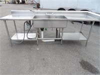 2 Bay Sink with a Power Source for Power Washing 1