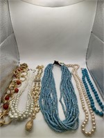 BEADED NECKLACE LOT