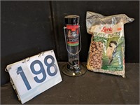 Sunflower/Mixed Seed Feeder & Peanut Pieces