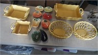 Approx 13 Yellow Dishes w/ 2 Oven Mittens