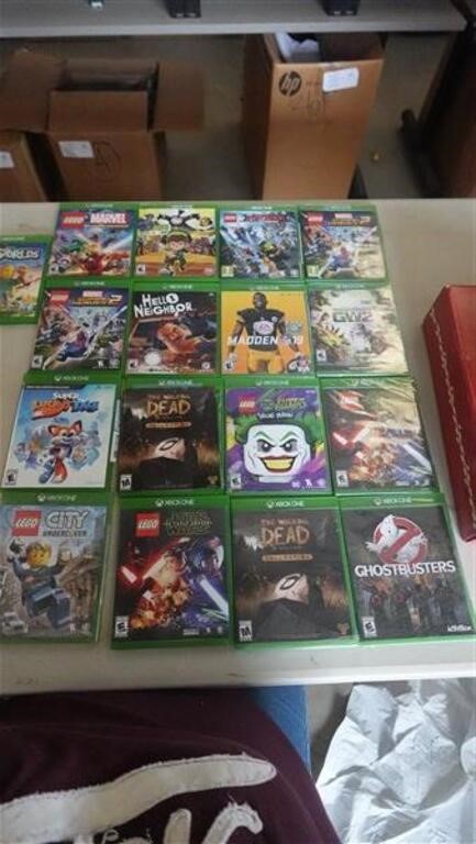 Approx 17 Xbox Games