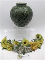 Ceramic Vase (crazed) W/ New Magic Silk Pins