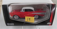 Motomax 1/24 1957 Chev, in box