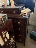 Antique Chest of Drawers & Contents