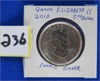2010 Queen Eliz II $5 silver coin NO TAX