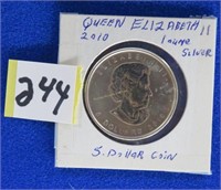 2010 Queen Eliz II $5 silver coin NO TAX