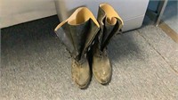 Size 8 5 buckle overshoes