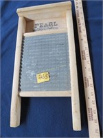 Pearl metal washboard, 17"