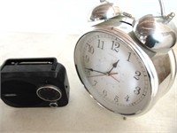 Jensen Radio and Large Alarm Clock