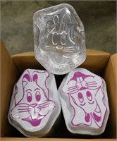 150+ Easter bunny rabbit foil cake pans