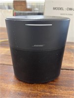 Bose Home Speaker 300 (powers on)