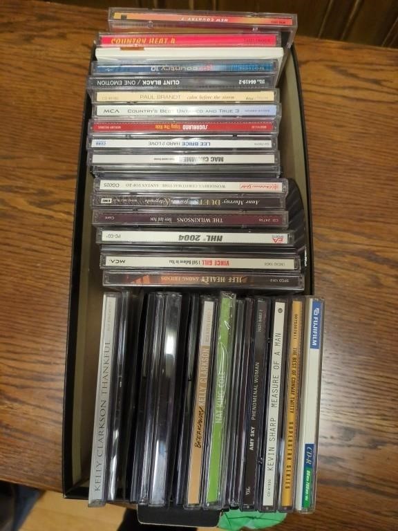 25+ Country CDs
