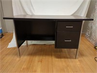 Desk (2'X4')