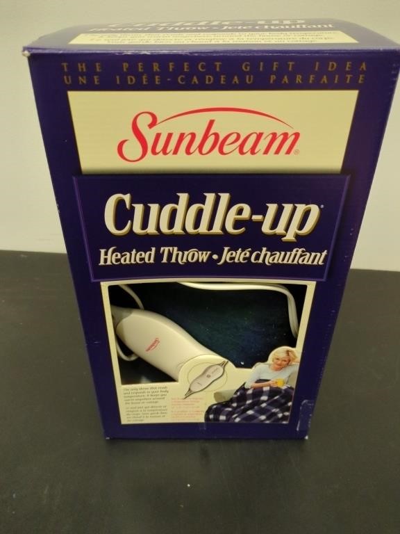 Cuddle Up Heated Throw (Brand new!)
