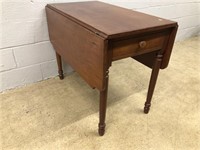 Antique Drop Leaf 1-drawer Table