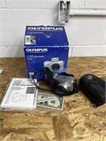 Olympus C-765 digital camera