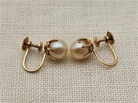 14K Gold Pearl Screwback Earrings