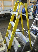 Stanley 6ft Fibreglass Ladder