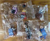 6 character Lego style building blocks