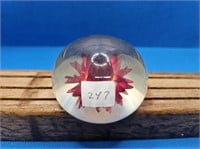 SMALL PAPER WEIGHT WITH FLOWER RED