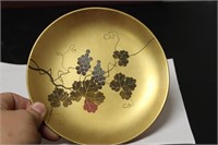 A Gold Lacquer Japan Plate