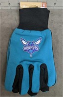 NBA Charlotte hornets utility gloves