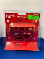 NEW Milwaukee Tools M12 Battery Charger