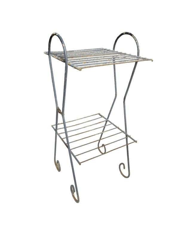 Wire outdoor 2 shelf wire plant stand