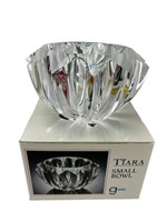 Tiara Carlisle acrylic bowl for Justin Kruger