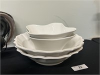 Two Pair Serving Bowls, See Details
