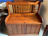 Vintage Oak Storage Bench Cottagecore