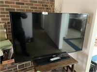 Samsung Flat Screen TV, 46" w/ Remote