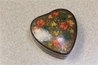 Vintage Heart Shape Lacquer Box