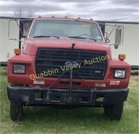 1987 F600 FORD FLATBED TRUCK (P&R)