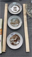 Scenic wall plates