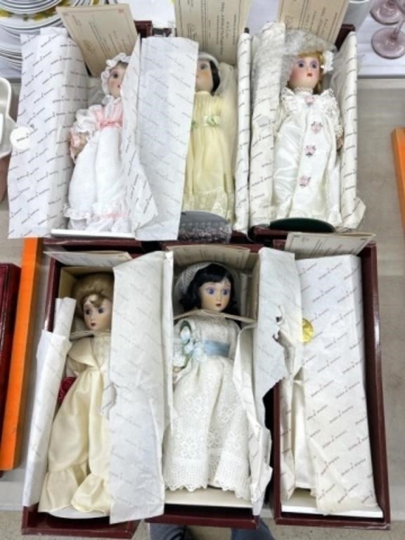 (6) Porcelain Danbury Mint Dolls