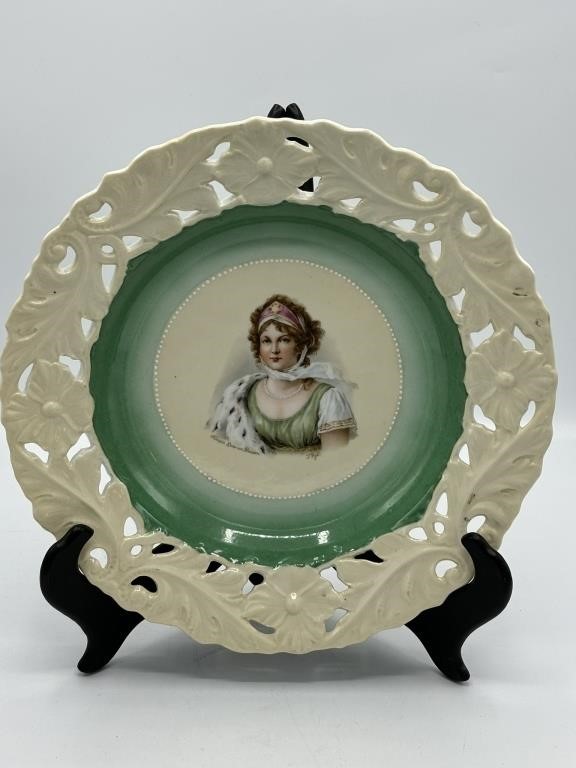 Louise Von Preussen Antique Reticulated Plate