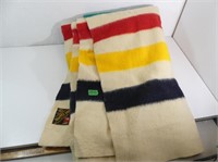 Vintage EATON Trapper Point Soft Wool Blanket