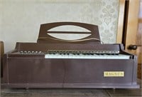 Magnus Electric Chord Organ