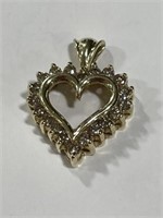 14 kt Gold Diamond Heart Pendant