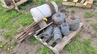 Barbed wire; reel; t-posts