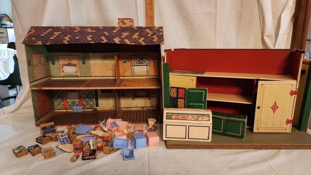 Vintage Tin Doll House & Accessories, Vintage
