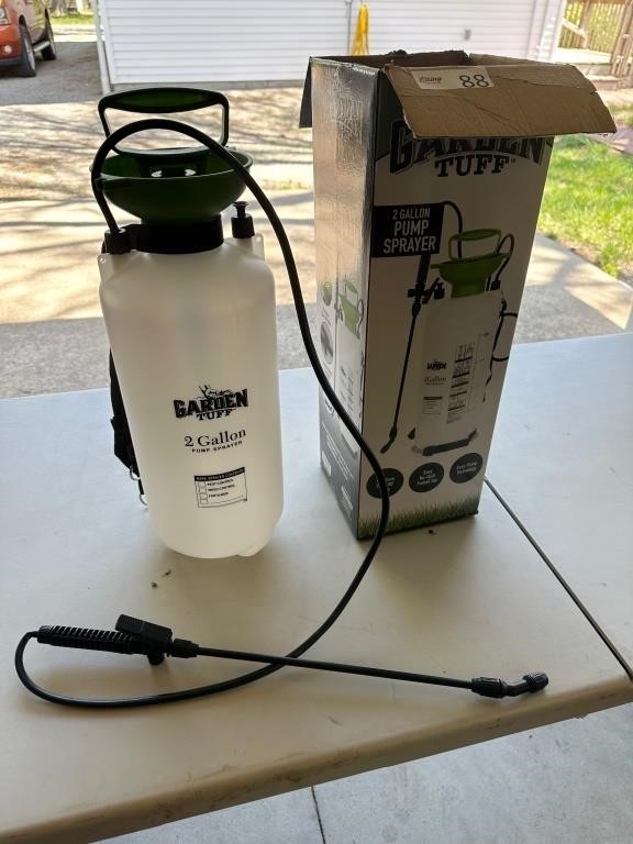 2-gallon pump sprayer