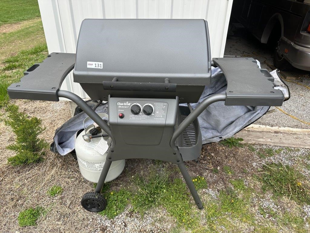Char-Broil Grill (Very Clean!)