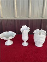 Fenton white hobnail compote and vases
