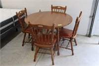 42" Kitchen Table & 4 Chairs
